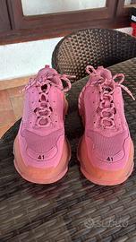 Balnciaga Triple S