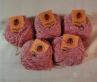 5 gomitoli filato di cotone rosa