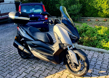 Yamaha x-max 300 2017