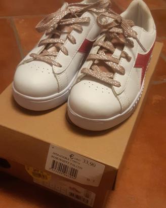 scarpe da bambina Diadora numero 33