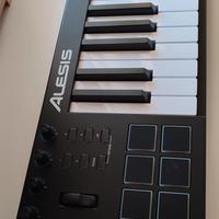 Tastiera musicale midi Alesis v25 