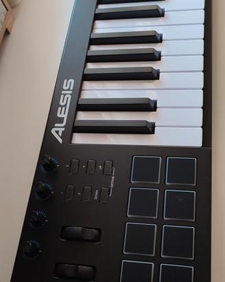 Tastiera musicale midi Alesis v25 
