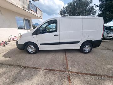 Fiat scudo 1.6 diesel 2009 3 posti
