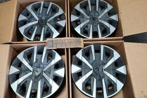 Cerchi in ferro nuova peugeot 2008 raggio 16