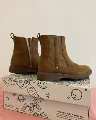 Stivaletti Clarks