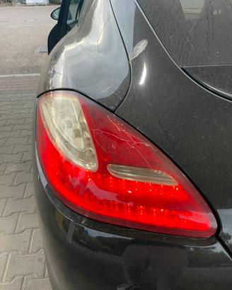 Fari posteriori Porsche Pananera 970