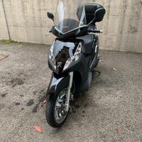 Peugeot Geopolis 400