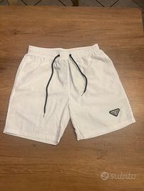 Shorts Prada Bianchi Nuovi con Cartellino-Taglia M