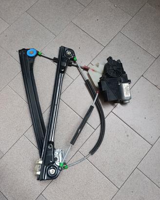 Motorino alzacristalli anteriore DX Polo 1.4 TD