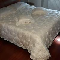 COPRILETTO MATRIMONIALE CON BALZA