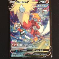 Carta Pokemon Blaziken V - SIT TG14