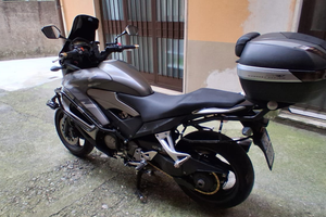 Honda crossrunner 800