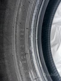 Gomme DUNLOP AT20 per Suzuki Jimni