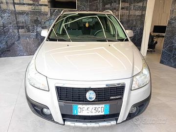 FIAT Sedici 1.9 MJT 4x4 Dynamic