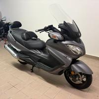 Suzuki Burgman 650