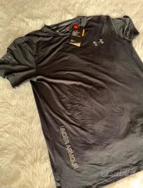 maglietta under armour