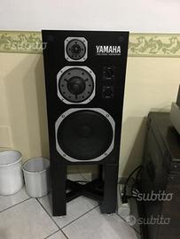 YAMAHA NS 1000 monitor