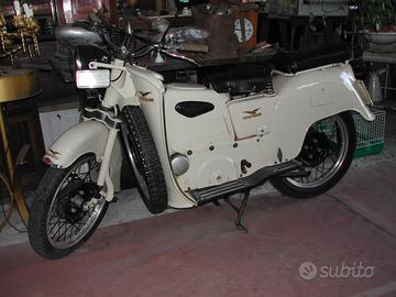 Moto Guzzi Galletto 192 - Anni 60