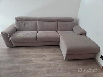 Divano letto angolare con contenitore – come nuovo