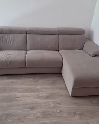 Divano letto angolare con contenitore – come nuovo