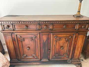 Credenza Lombarda epoca '600