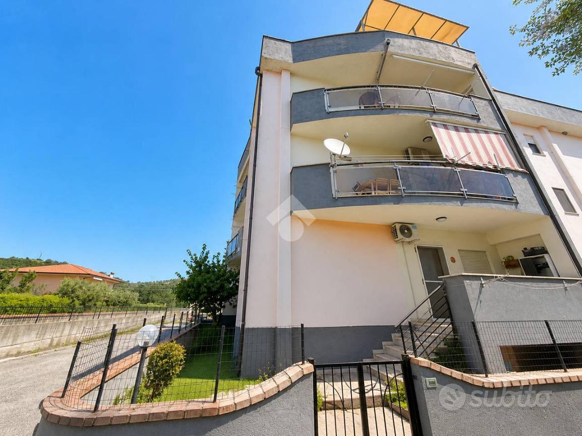 Apartment in Montalto Uffugo, Taverna - Vista 3