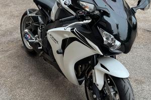 Honda CBR 1000 RR FiReBlade  