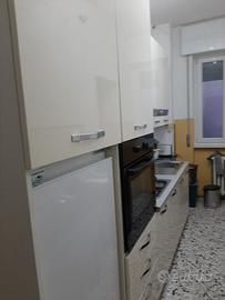 Cucina inclusa elettrodomestici