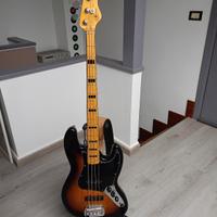 G&L Tribute JB 3-Tone Sunburst Basso Elettrico

