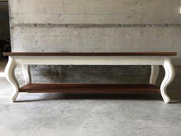 Tavolo basso in noce canaletto