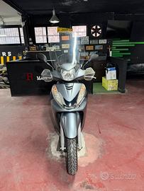 Honda sh 300