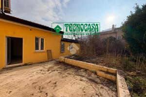 3 LOCALI A MERCOGLIANO