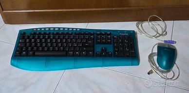 Tastiera, mouse e copritastiera