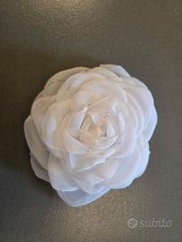 Spilla Rosa Sposa in Organza Bianca (12 cm)