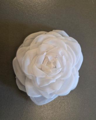 Spilla Rosa Sposa in Organza Bianca (12 cm)