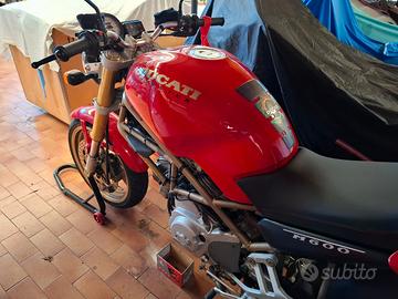 Ducati Monster 600