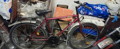 bicicletta da uomo mai usata 
