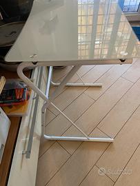 Scrivania piano in vetro