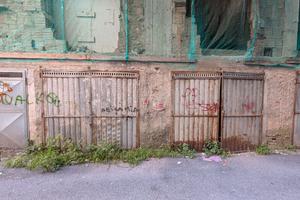 2 Box  adiacenti
