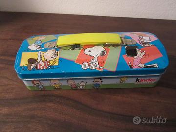 scatola latta colorata Kinder Peanuts