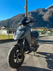 Scooter piaggio typhoon 50cc 2014