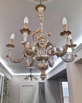 coppia di lampadari in legno stile barocco 