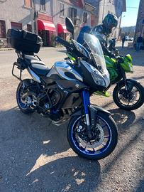 Yamaha tracer 900