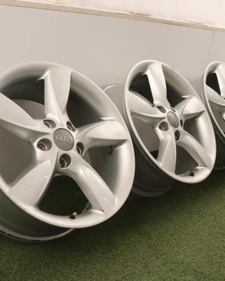 Cerchi in lega Audi A3 S3 17 ORIGINALI 8V5071497
