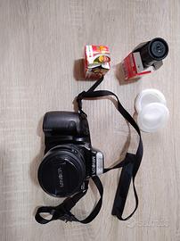 Minolta Dynax 300 sí con 35-70 mm in buono stato