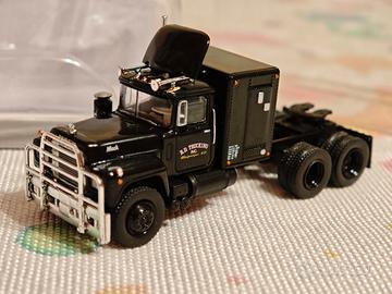 modellino mack rs 700  anatra di gomma