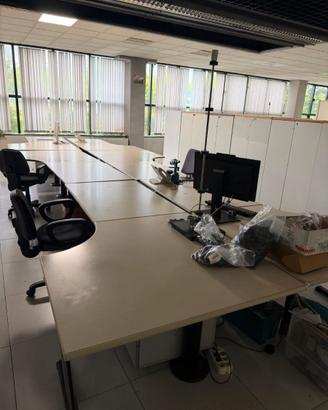 Postazioni operative ufficio modulari – open space