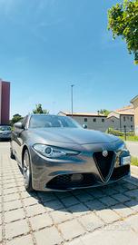 Alfa romeo giulia 2.2 150cv