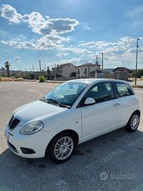 Lancia Ypsilon 1.2 benzina