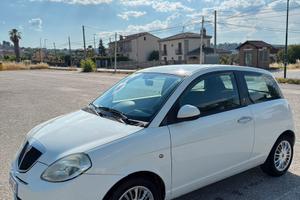 Lancia Ypsilon 1.2 benzina